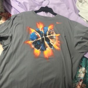 Nike dry fit men’s T-shirt size 2 XL